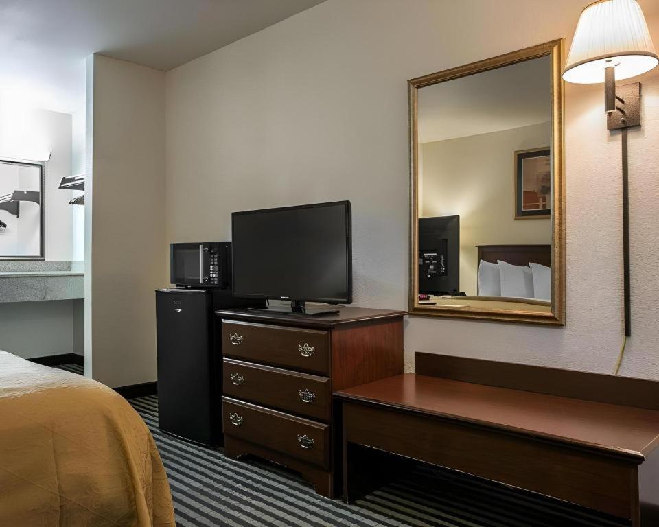 Estalagem Quality Columbia Airport 2*