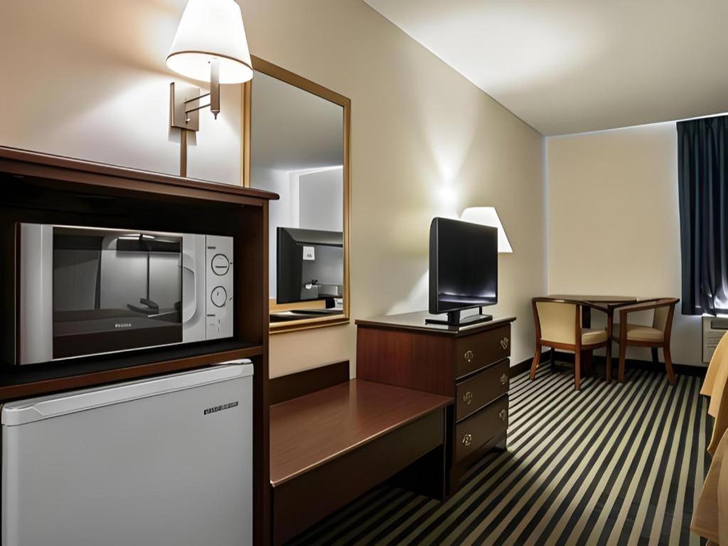 Estalagem Quality Columbia Airport 2*